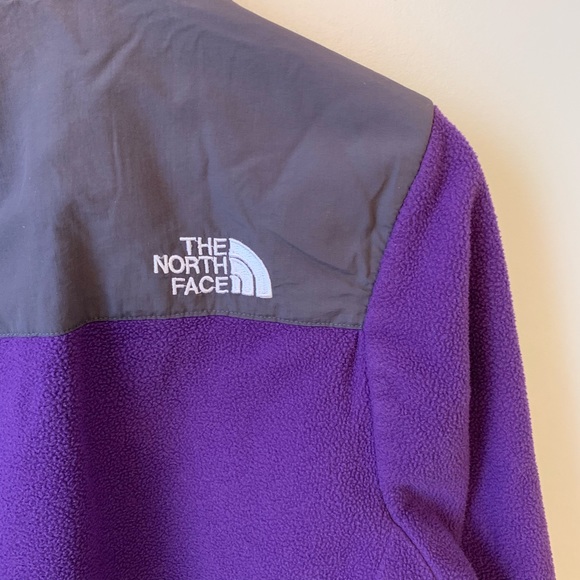 *SOLD* The North Face Denali Jacket - Picture 5 of 5